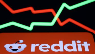 Reddit files for IPO and will let some longtime users buy shares