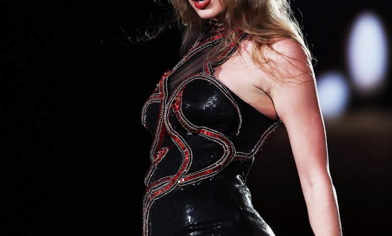 Taylor Swift Sings ‘Should’ve Said No’ Amid Joe Alwyn Cheating Rumors
