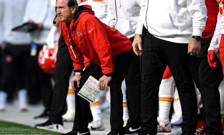 Report: 49ers explored hiring Chiefs defensive coordinator Steve Spagnuolo