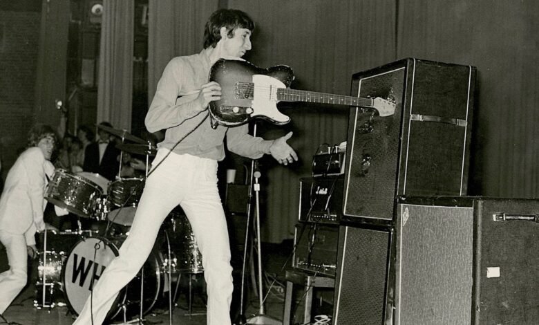 “When we first came to New York, we’d play four times a day. I only had one guitar, so I’d have to break it and fix it four times a day”: Pete Townshend talks guitar smashing, and what he had to do to keep his gear functioning