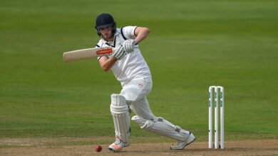 Hampshire collapse leaves relegation looming