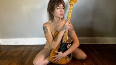 Tone Talk with Hannah Fairlight | “I mainly use a ’77 Stratocaster hardtail with an ash body and a Fender Blues Junior amp.”