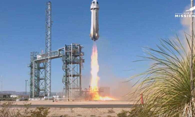 Blue Origin successfully sends tourists to the edge of space again after a long hiatus