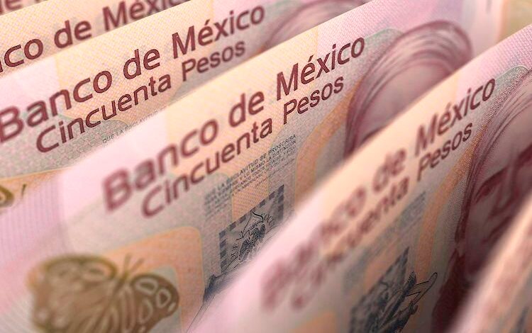 Mexican Peso advances despite posting disappointing Retail Sales