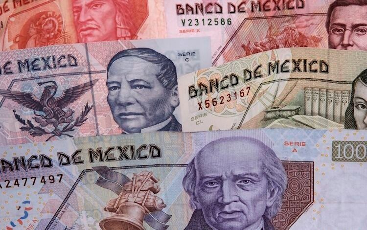 Mexican Peso recovers ahead of FOMC meeting minutes