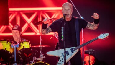 “The guitar neck is made of rubber, and there are only two strings on it”: James Hetfield opens up on the guitar-based anxiety dreams he had ahead of Metallica’s recent tour