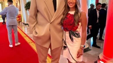 Chiefs heiress Ava Hunt poses with Travis Kelce, Patrick Mahomes at White House after high school graduation