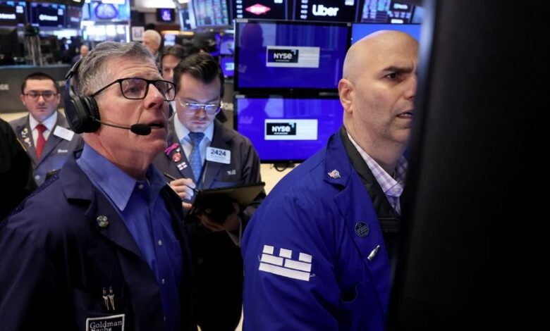 Wall Street stocks flat as markets digest jobs data