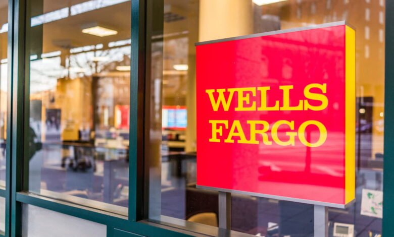 Wells Fargo fired a dozen employees for simulating “keyboard activity”