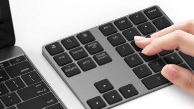 Need a numpad? Add this wireless one to your laptop for just $30