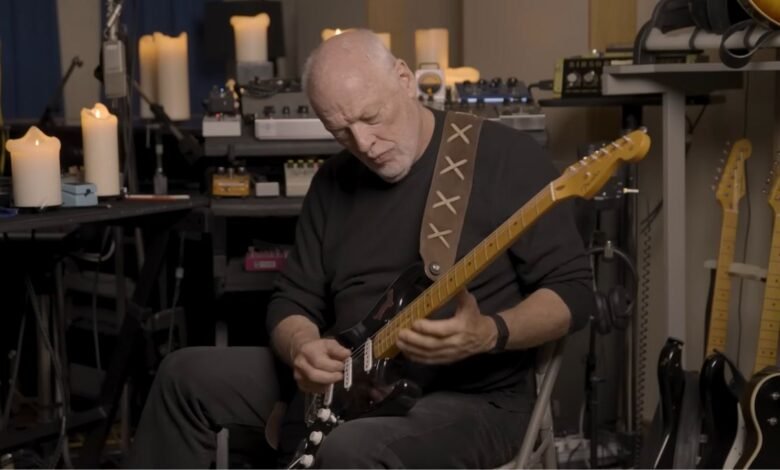 “A sound I’ve used many times on all sorts of tracks going back years”: David Gilmour demonstrates his trademark “swell” technique – one of the secrets of his emotive soloing approach