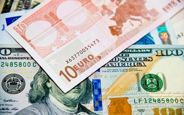 EUR/USD soars above 1.0900 after poor US NFP report