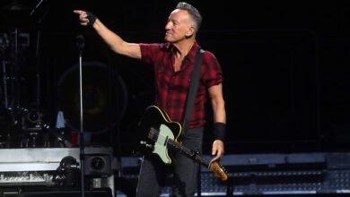 Bruce Springsteen Joins Zach Bryan Onstage for ‘Atlantic City’ Performance: Watch