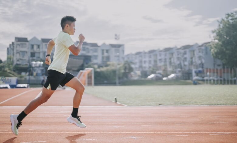 VO2 Max Workouts to Help You Run Faster