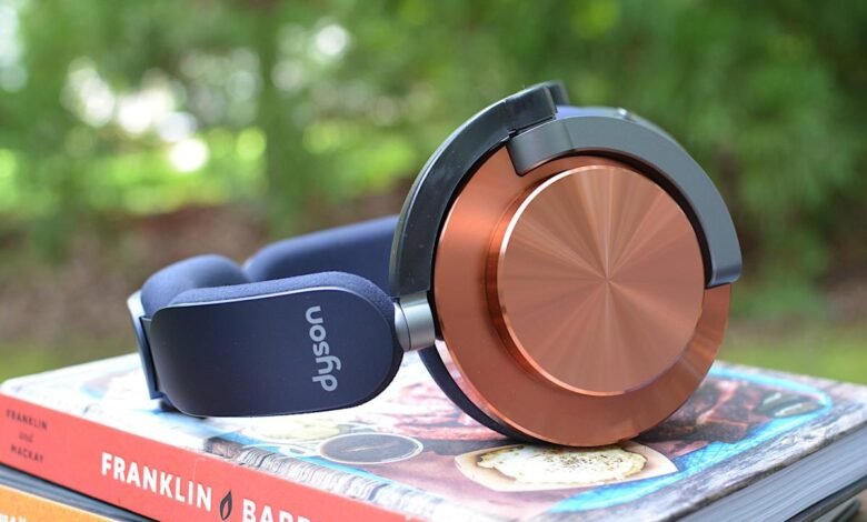 Engadget review recap: Dyson’s non-weird headphones and Lenovo’s ThinkPad X1 Carbon