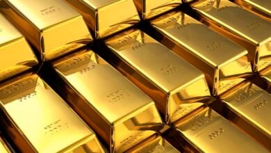 Gold price edges higher amid renewed USD selling, looks to Powell’s speech for rate-cut cues