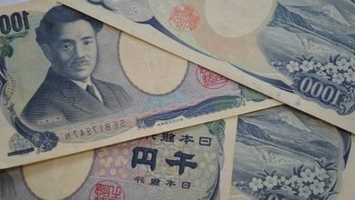 USD/JPY corrects below 142.00 ahead of Fed verdict