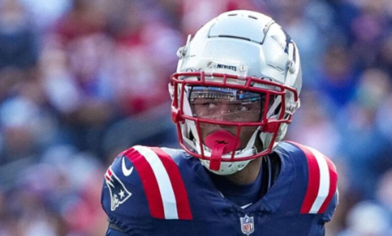 Apologizing Unlike Tyreek Hill, Patriots’ DeMario Douglas Promises Changes After Side Line Outbursts