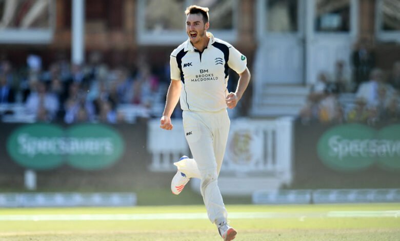 Roland-Jones buoys relegation-threatened Middlesex