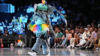 Ellie The Elephant’s Best Looks From The 2024 New York Liberty WNBA Season