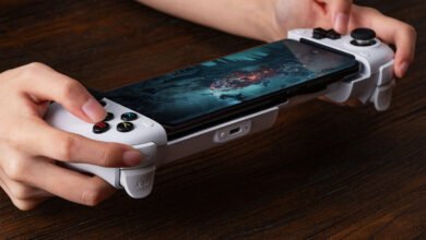 8Bitdo has a new $50 Android gaming controller with Hall effect sticks and triggers