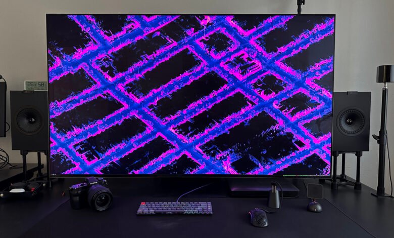 Using an 8K TV as a Monitor