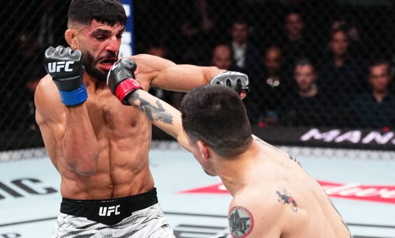 Amir Albazi issues statement following lopsided decision loss to Brandon Moreno at UFC Edmonton: “It wasn’t my night”