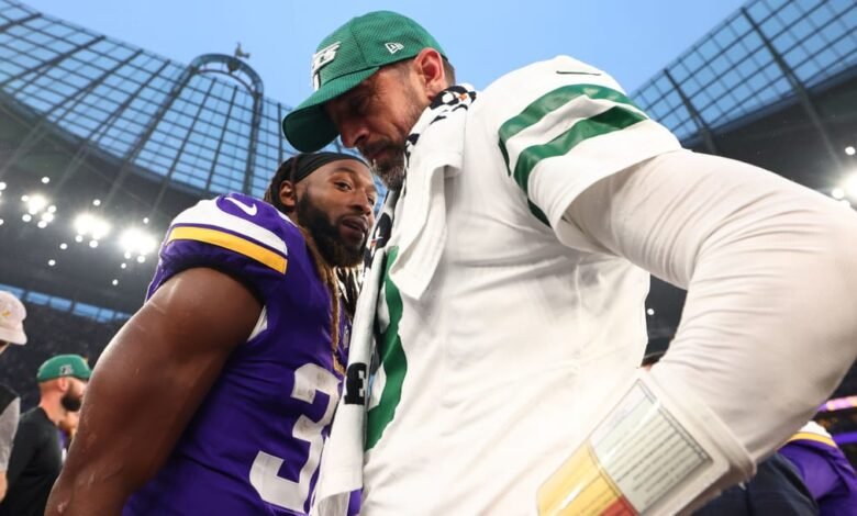 Questions Answered: Aaron Rodgers as the Vikings’ 2025 QB, the Run Offense, Winning the North