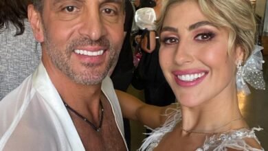 Mauricio Umansky replaced a desk photo of Kyle Richards with ‘DWTS’ partner Emma Slater