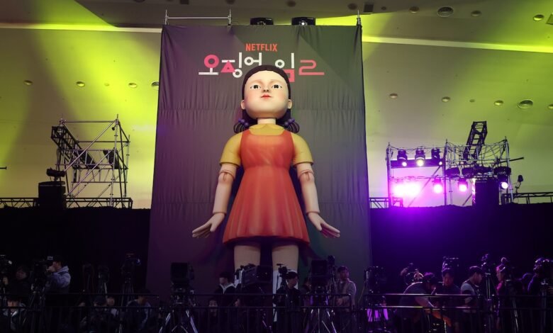 ‘Squid Game’ Season 2 Fever Descends on Seoul with Grand Spectacle, Heated Political Commentary: “We Have to Take to the Streets”