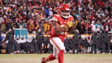 Saints sign former LSU and Chiefs RB Clyde Edwards-Helaire