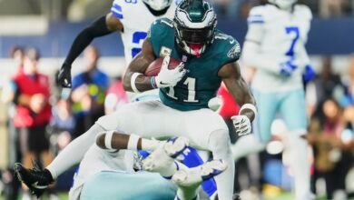 NFL betting advice: Eagles-Cowboys pick and Week 17 prop bets