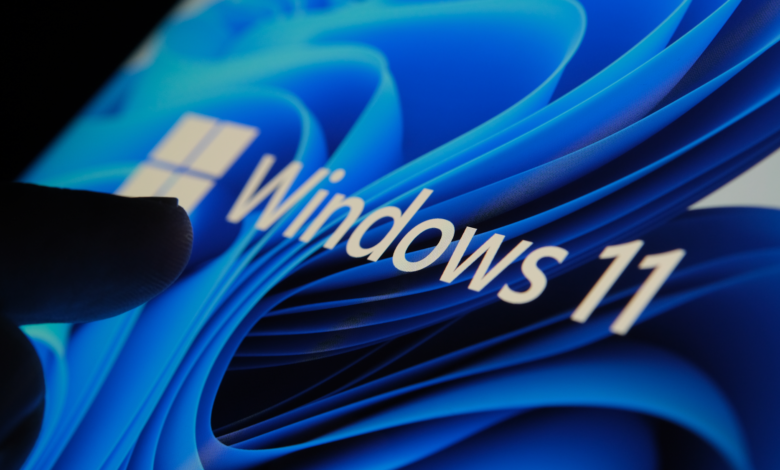 Don’t wait ’til October to switch to Windows 11, security expert warns