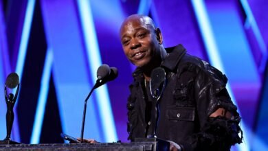 Dave Chappelle Asks Trump to Have Empathy for “Displaced People, Whether They’re in the Palisades or Palestine” in ‘SNL’ Monologue