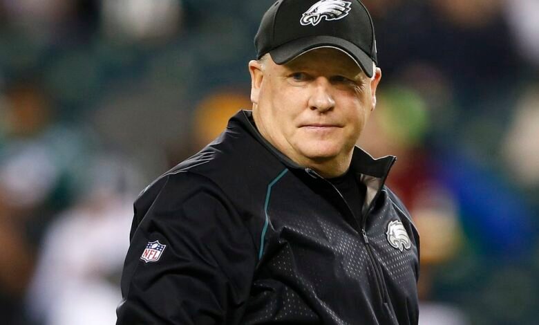 Chip Kelly reportedly returns to the NFL