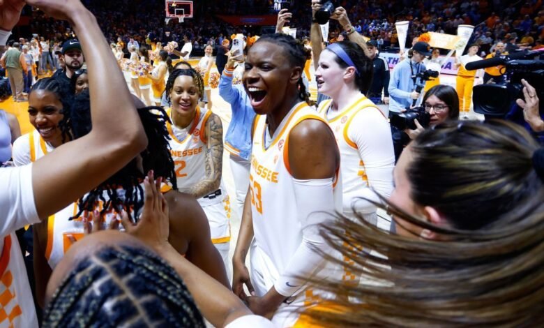 Lady Vols revel in 1st win over UConn since 2007