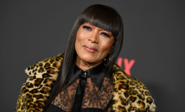 Angela Bassett Says She Wasn’t “Allowed to Be Disappointed” by Oscar Loss